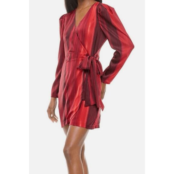 SOCIALITE ~ Fall Women's Red Ombre Stripe Long Sleeve Satin Wrap Dress Size XL - Picture 4 of 9